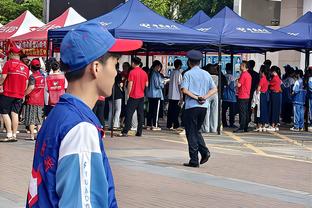 琼斯：不会让球队满足于排名 我们在追逐总冠军而非常规赛排名